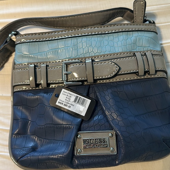 Guess blue purse - Picture 3 of 3